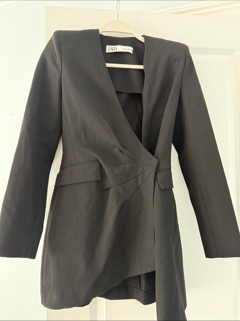 Black Zara asymmetrical blazer
